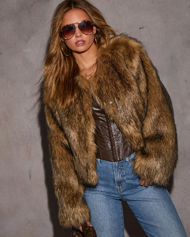 Casual Weekend Relaxed Style Hello Darling Faux Fur Coat