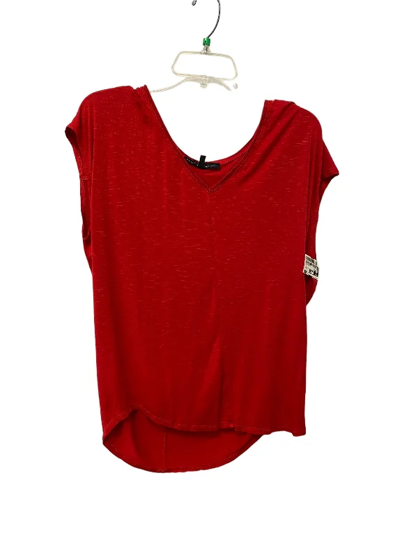 Red Top Short Sleeve Basic White House Black Market, Size M