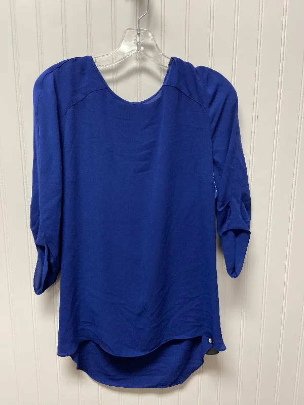 Top 3/4 Sleeve By Bcbgmaxazria In Blue, Size: S