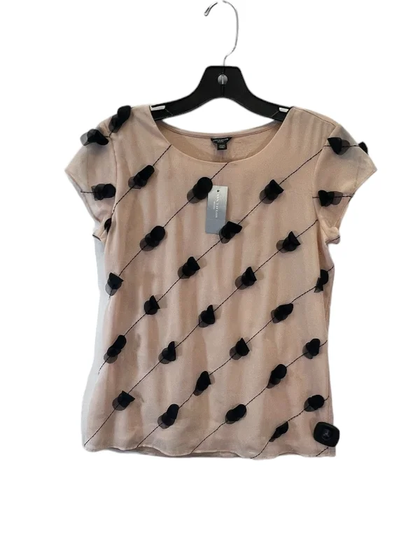 Black & Tan Top Short Sleeve Ann Taylor, Size Petite   Xs