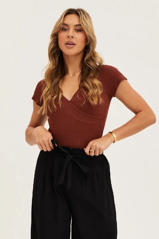 Catch Every Fashion Trend Brown Off Shoulder Rib Bodysuit