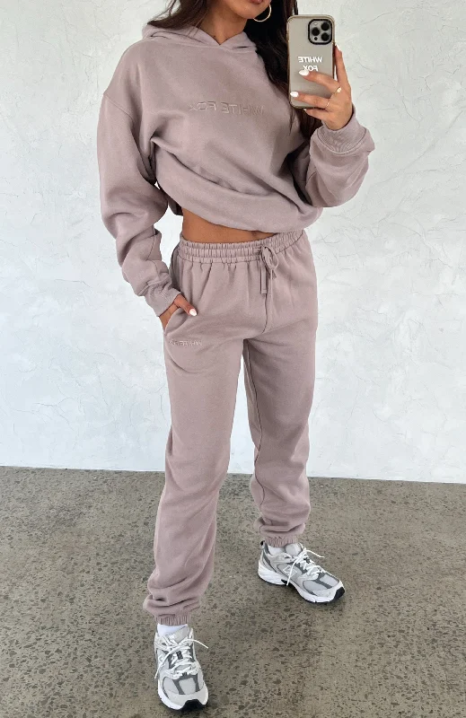 Timeless Elegant Stay Lifted Sweatpants Cinnamon