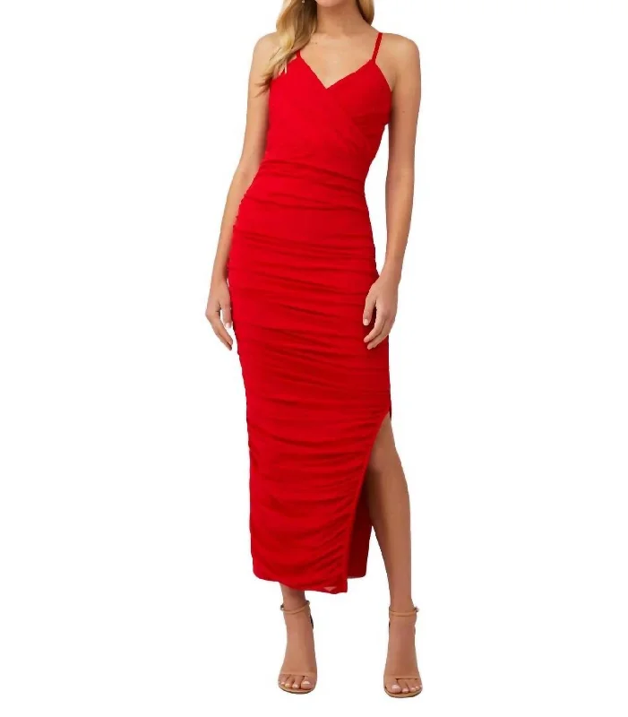 Seasonal Trends Pippa Dress In Red