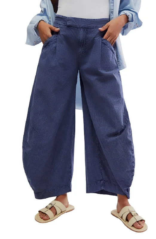 Trend Alert Teagan Washed Barrel Trouser In Midnight Rain